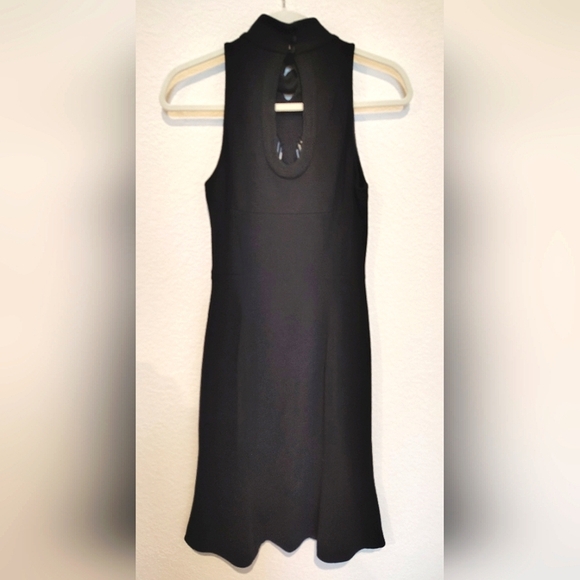 Diane Von Furstenberg Bodycon Y2K Keyhole Open Back Sleeveless Midi Dress - Picture 2 of 5